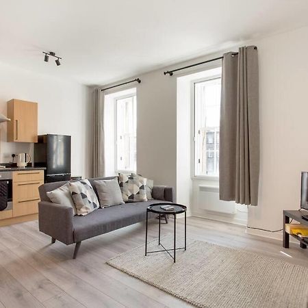 Modern & Bright 1 Bed For 4 Close To City Centre! Edimburgo Exterior foto